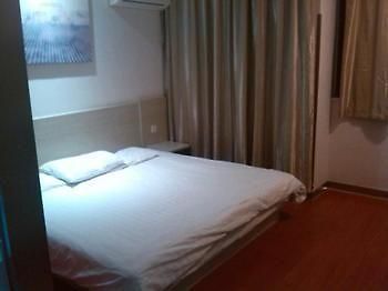 Hanting Express Hotel Wuxi Sunshine Square מראה חיצוני תמונה